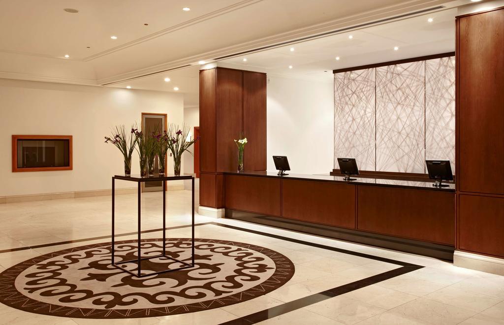 Hotel Hyatt Regency Bishkek Esterno foto
